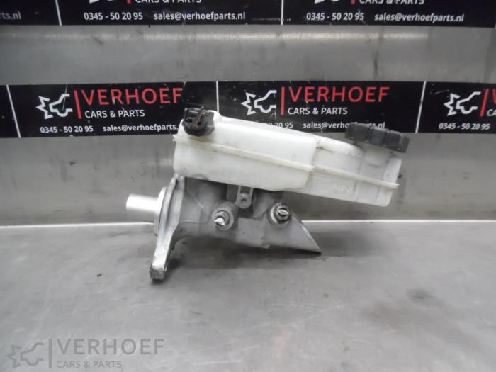 Gebruikte Hoofdremcilinder Renault Megane III Grandtour (KZ) 1.5 dCi 90 Prijs op aanvraag aangeboden door Verhoef Cars & Parts