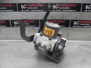 Gebruikte ABS Pomp Hyundai i30 (FD) 1.4 CVVT 16V Prijs op aanvraag aangeboden door Verhoef Cars & Parts