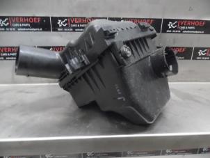 Gebruikte Luchtfilterhuis Subaru XV (GP) 2.0 AWD 16V Prijs op aanvraag aangeboden door Verhoef Cars & Parts