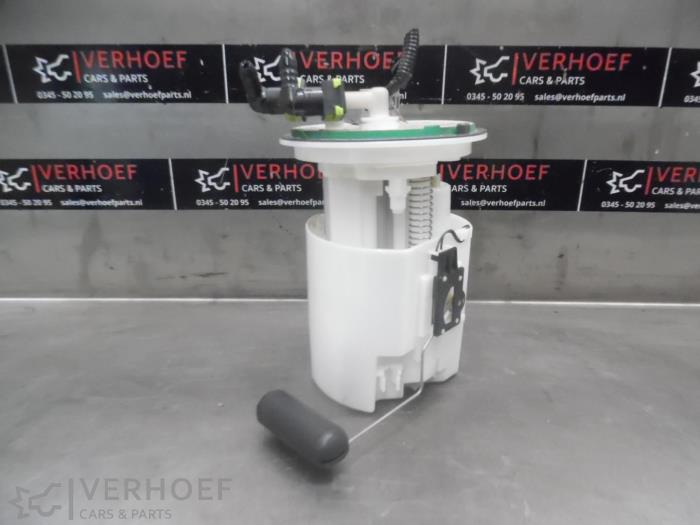 Gebruikte Benzinepomp Subaru XV (GP) 2.0 AWD 16V Prijs op aanvraag aangeboden door Verhoef Cars & Parts