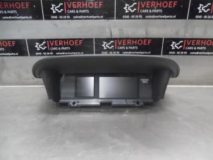 Gebruikte Display Interieur Subaru XV (GP) 2.0 AWD 16V Prijs op aanvraag aangeboden door Verhoef Cars & Parts