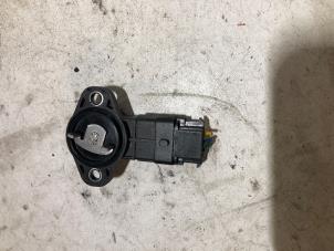 Gebruikte Gaspedaalpositie Sensor Hyundai i20 1.2i 16V Prijs op aanvraag aangeboden door Verhoef Cars & Parts
