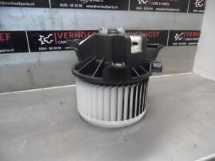 Gebruikte Kachel Ventilatiemotor Opel Corsa D 1.2 16V Prijs € 35,00 Margeregeling aangeboden door Verhoef Cars & Parts