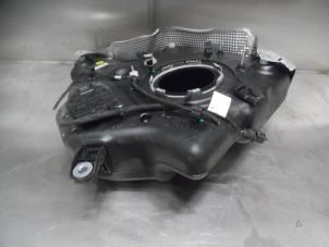 Gebruikte Adblue tank Audi A6 (C7) 2.0 TDI 16V Prijs € 250,00 Margeregeling aangeboden door Verhoef Cars & Parts