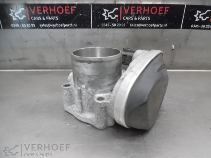 Gebruikte Gasklephuis Renault Scénic II (JM) 1.6 16V Prijs € 25,00 Margeregeling aangeboden door Verhoef Cars & Parts