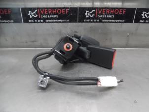 Gebruikte Veiligheidsgordel Insteek links-achter Kia Picanto (TA) 1.2 16V Prijs op aanvraag aangeboden door Verhoef Cars & Parts
