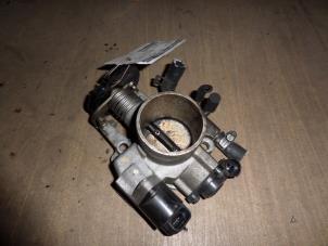 Gebruikte Gasklephuis Chevrolet Nubira Wagon (J100) 1.6 16V Prijs € 50,00 Margeregeling aangeboden door Verhoef Cars & Parts