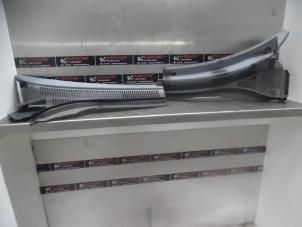 Gebruikte Paravan Suzuki Swift (ZA/ZC/ZD1/2/3/9) 1.3 VVT 16V 4x4 Prijs € 40,00 Margeregeling aangeboden door Verhoef Cars & Parts