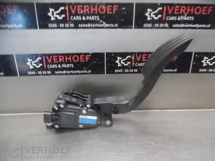 Gebruikte Gaspedaalpositie Sensor Renault Twingo II (CN) 1.5 dCi 90 FAP Prijs op aanvraag aangeboden door Verhoef Cars & Parts