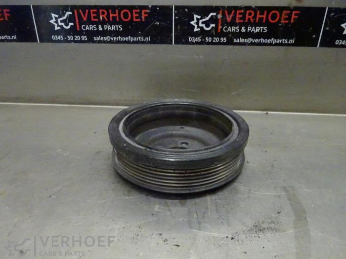 Gebruikte Krukas Poelie Volkswagen Passat Variant (3C5) 2.0 TDI 16V 140 Prijs op aanvraag aangeboden door Verhoef Cars & Parts