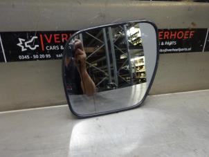 Gebruikte Spiegelglas links Mitsubishi Pajero Hardtop (V6/7) 3.2 DI-D 16V Prijs op aanvraag aangeboden door Verhoef Cars & Parts