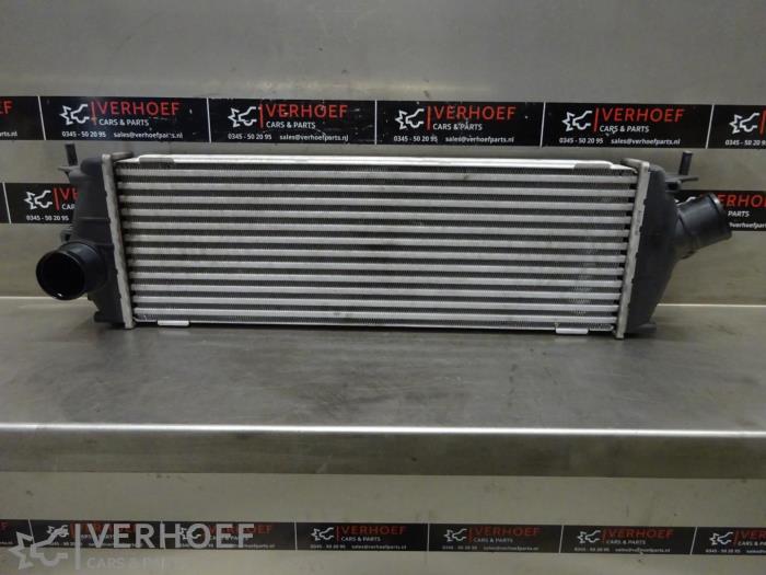 Gebruikte Intercooler Nissan Primastar 2.0 dCi 120 Prijs € 60,50 Inclusief btw aangeboden door Verhoef Cars & Parts