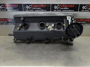 Gebruikte Kleppendeksel Nissan 350 Z (Z33) 3.5 V6 24V Prijs € 100,00 Margeregeling aangeboden door Verhoef Cars & Parts