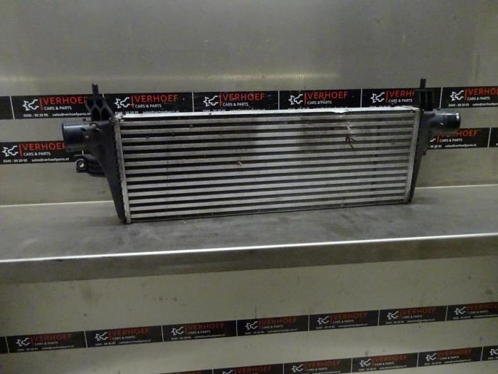 Intercooler van een Toyota Hilux V/VI 2.4 D4D-F 16V 4x4 2018