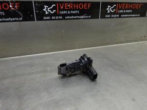 Gebruikte Luchthoeveelheidsmeter Volvo V40 (MV) 2.0 D4 16V Prijs € 50,00 Margeregeling aangeboden door Verhoef Cars & Parts