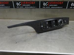 Gebruikte Schakelblok ruiten Hyundai i40 CW (VFC) 1.6 GDI 16V Prijs op aanvraag aangeboden door Verhoef Cars & Parts