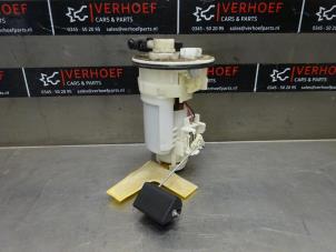 Gebruikte Benzinepomp Toyota Corolla (E12) 1.6 16V VVT-i Prijs € 50,00 Margeregeling aangeboden door Verhoef Cars & Parts