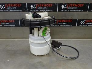 Gebruikte Benzinepomp Dacia Sandero II 1.2 16V Prijs op aanvraag aangeboden door Verhoef Cars & Parts