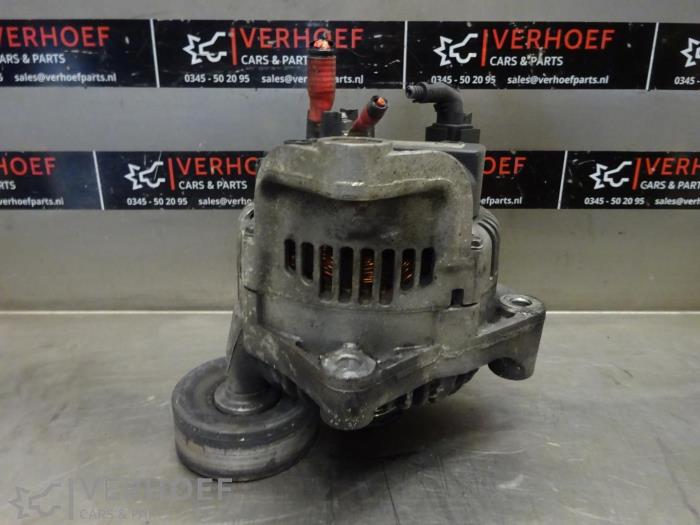 Gebruikte Dynamo BMW 5 serie (E60) 525d 24V Prijs € 90,00 Margeregeling aangeboden door Verhoef Cars & Parts