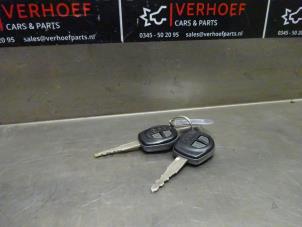 Gebruikte Sleutel Suzuki Swift (ZA/ZC/ZD) 1.2 16V Prijs € 50,00 Margeregeling aangeboden door Verhoef Cars & Parts