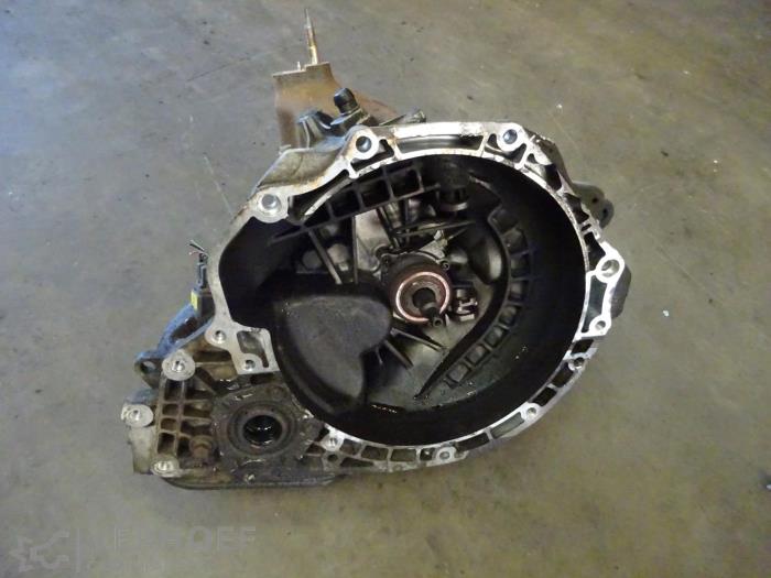 Gebruikte Versnellingsbak Chevrolet Lacetti (KLAN) 1.8 16V Prijs op aanvraag aangeboden door Verhoef Cars & Parts