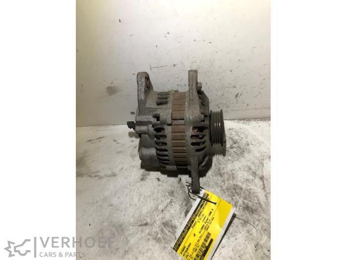 Gebruikte Dynamo Mitsubishi Colt (CJ) 1.6 GLXi 16V Prijs € 30,00 Margeregeling aangeboden door Verhoef Cars & Parts