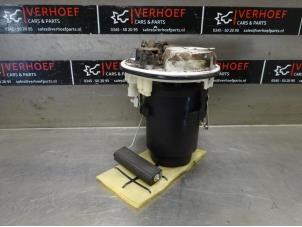 Gebruikte Benzinepomp Toyota Avensis (T22) 1.8 16V VVT-i Prijs € 50,00 Margeregeling aangeboden door Verhoef Cars & Parts