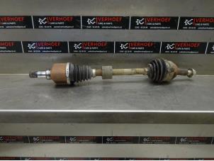 Gebruikte Homokineetas links-voor Ford B-Max (JK8) 1.6 TDCi 95 Prijs op aanvraag aangeboden door Verhoef Cars & Parts