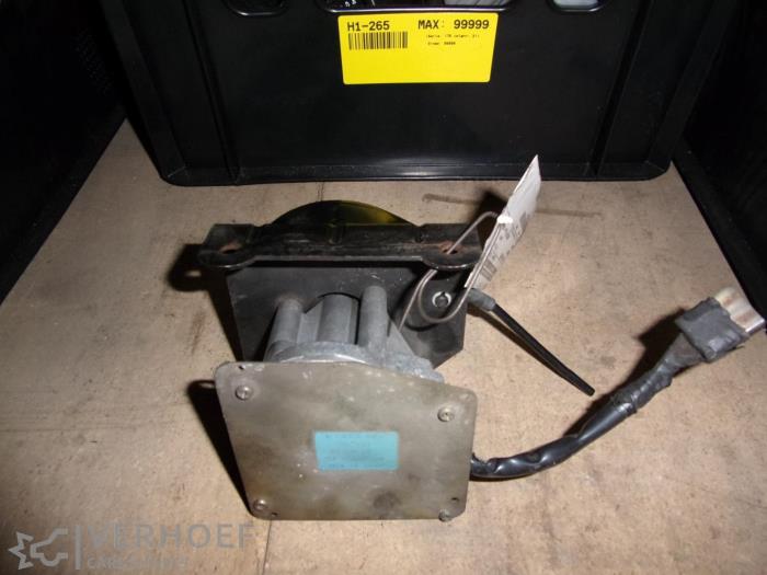 Gebruikte Cruise Control Hyundai H-1/Starex Travel 2.5 TD Prijs op aanvraag aangeboden door Verhoef Cars & Parts