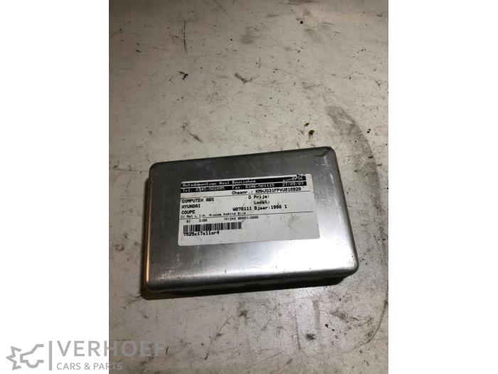 Gebruikte ABS Computer Hyundai Coupe 2.0i 16V Prijs € 75,00 Margeregeling aangeboden door Verhoef Cars & Parts