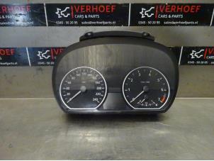Gebruikte Instrumentenpaneel BMW 1 serie (E87/87N) 120i 16V Prijs op aanvraag aangeboden door Verhoef Cars & Parts