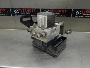 Gebruikte ABS Pomp Jeep Grand Cherokee (WH/WK) 3.0 CRD V6 24V Prijs op aanvraag aangeboden door Verhoef Cars & Parts