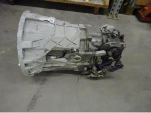Gebruikte Versnellingsbak Mercedes Vito (639.6) 2.2 116 CDI 16V Euro 5 Prijs op aanvraag aangeboden door Verhoef Cars & Parts