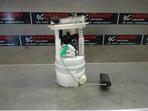 Gebruikte Benzinepomp Renault Modus/Grand Modus (JP) 1.4 16V Prijs € 50,00 Margeregeling aangeboden door Verhoef Cars & Parts