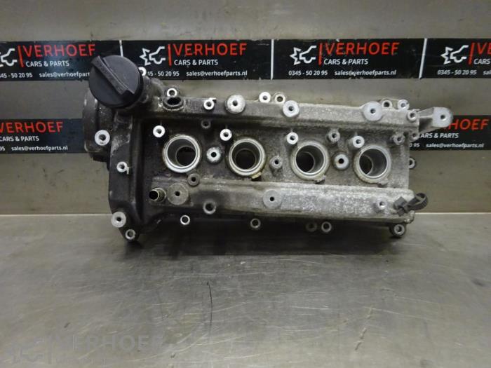 Gebruikte Kleppendeksel Daihatsu YRV (M2) 1.3 16V DVVT Turbo Prijs op aanvraag aangeboden door Verhoef Cars & Parts