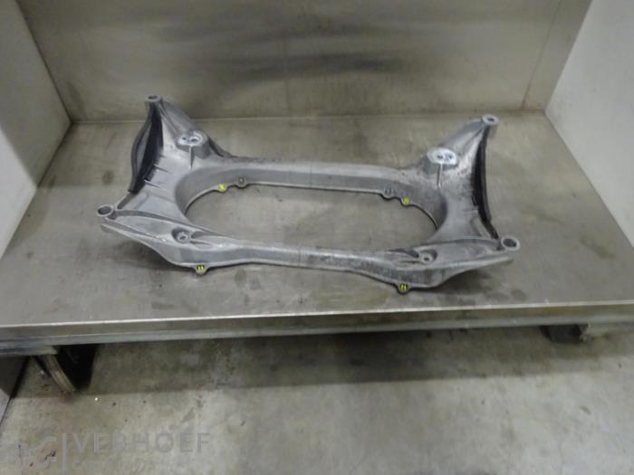 Gebruikte Subframe Lexus GS (..L10) 300h 2.5 V6 24V Prijs op aanvraag aangeboden door Verhoef Cars & Parts
