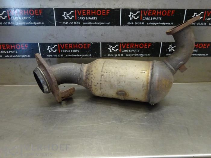 Gebruikte Katalysator Toyota Corolla Wagon (E12) 1.4 D-4D 16V Prijs op aanvraag aangeboden door Verhoef Cars & Parts