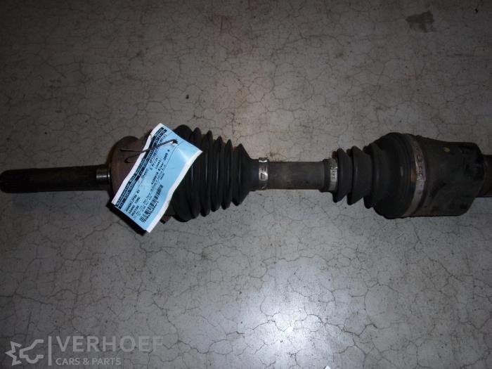 Gebruikte Steekas rechts-voor Ssang Yong Rexton 2.7 Xdi RX/RJ 270 16V Prijs € 50,00 Margeregeling aangeboden door Verhoef Cars & Parts