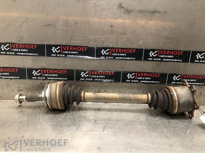 Gebruikte Steekas links-achter Toyota HiAce II 2.5 D4-D 95 Prijs € 90,75 Inclusief btw aangeboden door Verhoef Cars & Parts