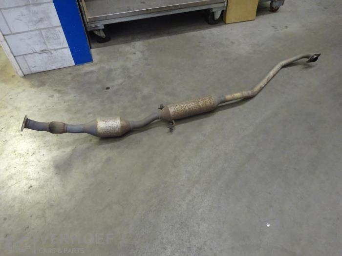 Gebruikte Katalysator Toyota Avensis Wagon (T25/B1E) 2.0 16V D-4D Prijs op aanvraag aangeboden door Verhoef Cars & Parts