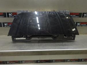 Gebruikte Motorkap Nissan Leaf (ZE1) 40kWh Prijs € 300,00 Margeregeling aangeboden door Verhoef Cars & Parts