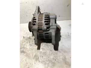 Gebruikte Alternator Mitsubishi Space Star (DG) 1.8 16V GDI Prijs € 40,00 Margeregeling aangeboden door Verhoef Cars & Parts
