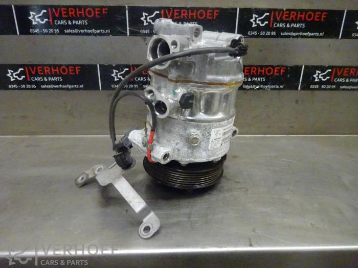 Gebruikte Aircopomp Porsche 911 (991) 3.0 24V Carrera GTS Prijs op aanvraag aangeboden door Verhoef Cars & Parts