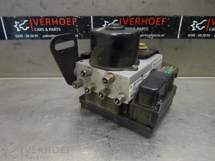 Gebruikte ABS Pomp Jeep Grand Cherokee (WH/WK) 3.0 CRD V6 24V Prijs € 150,00 Margeregeling aangeboden door Verhoef Cars & Parts