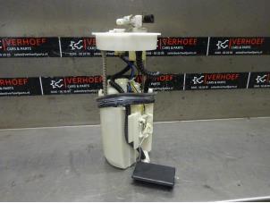 Gebruikte Benzinepomp Honda Civic (FK/FN) 1.8i VTEC 16V Prijs op aanvraag aangeboden door Verhoef Cars & Parts