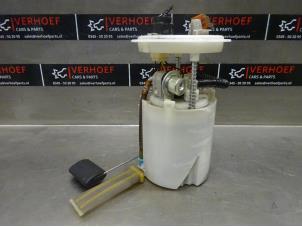 Gebruikte Benzinepomp Hyundai i30 (FD) 1.6 CVVT 16V Prijs € 50,00 Margeregeling aangeboden door Verhoef Cars & Parts