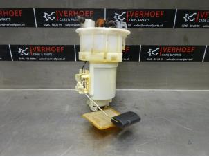 Gebruikte Benzinepomp Hyundai Accent 1.4i 16V Prijs € 40,00 Margeregeling aangeboden door Verhoef Cars & Parts