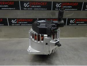 Gebruikte Alternator Kia Cee'd Sporty Wagon (EDF) 1.4 CVVT 16V Prijs € 50,00 Margeregeling aangeboden door Verhoef Cars & Parts