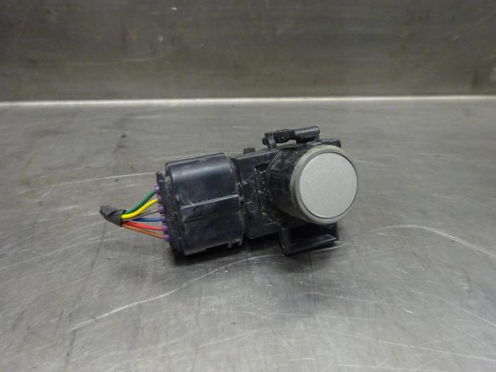 PDC Sensor van een Toyota Prius (ZVW3) 1.8 16V 2010