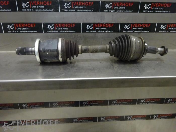 Gebruikte Steekas rechts-voor Toyota Hilux V/VI 2.4 D 16V 4WD Prijs € 235,95 Inclusief btw aangeboden door Verhoef Cars & Parts